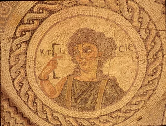 Femme (mosaïque)
